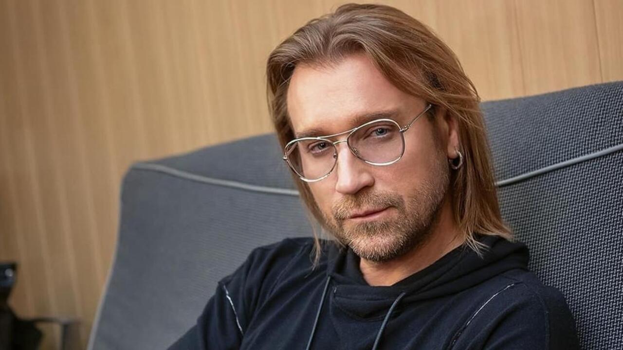 "Сів і заплакав". Олег Винник розкрив, у який момент його "таємний" син-німець відчув себе українцем