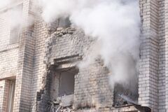 Постраждав медперсонал: з'ясувалися деталі про наслідки атаки армії РФ на пологовий у Запоріжжі