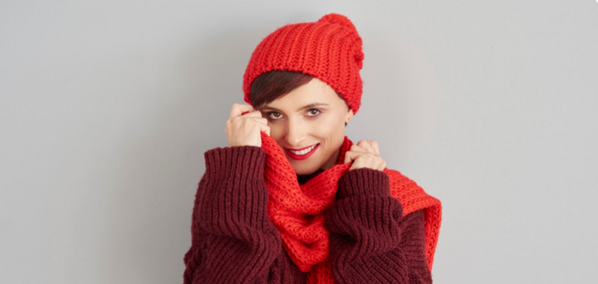 'Тихі вбивці' чистої шкіри: як часто треба прати шапку та шарф і чому