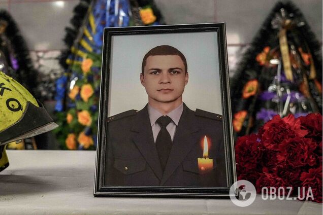 На Киевщине попрощались со спасателем Михаилом Проценко, который погиб во время ликвидации последствий обстрела РФ. Фото и видео