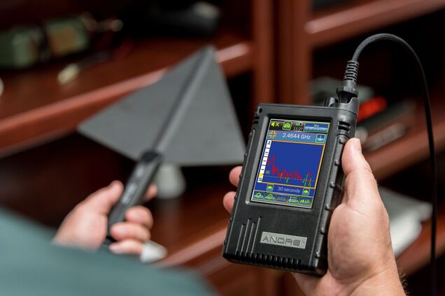 У руководителя подразделения детективов НАБУ обнаружили 'прослушку': расследует коррупцию в оборонной сфере