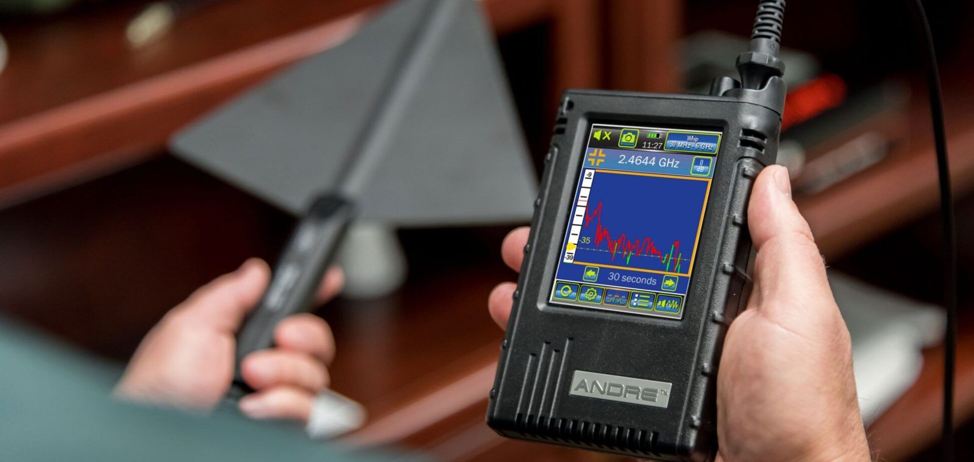 У руководителя подразделения детективов НАБУ обнаружили 'прослушку': расследует коррупцию в оборонной сфере