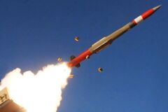 'США мають бути дуже обережними': ексдиректор ЦРУ пояснив, чому Україна отримує обмежені партії ракет до Patriot