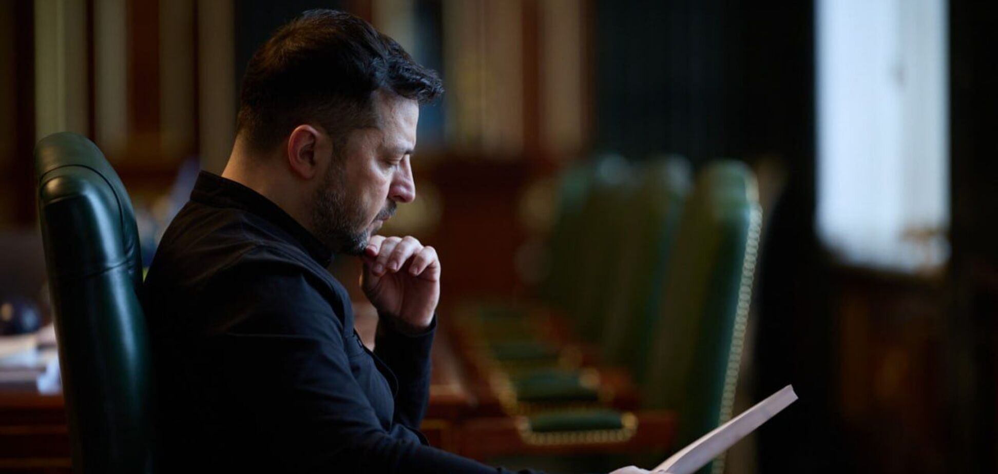 'Вопросы безопасности сейчас ключевые': Зеленский провел селектор после новых атак РФ и дал важные поручения