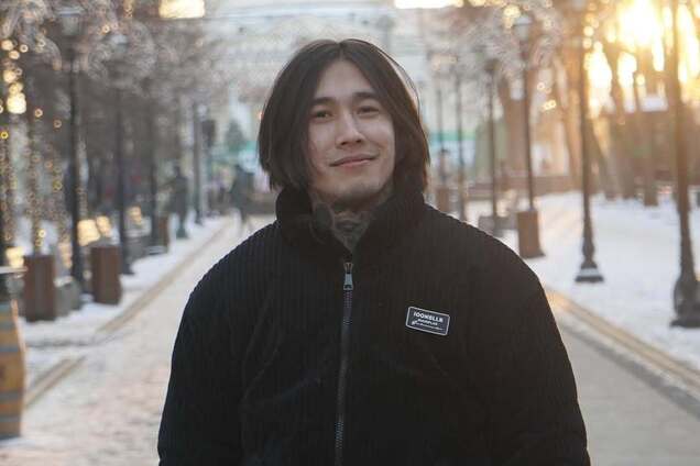 Все началось с песен Ярмака и Соловий: казахский блогер, который выучил украинский, поразил сеть своей историей переезда в Одессу во время войны