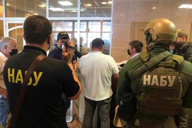 Підкуп ексголови ФДМУ Сенниченка: ВАКС не застосував спецконфіскацію до предмета неправомірної вигоди