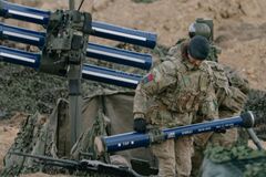 'Це має прямий вплив на кількість загиблих українців': Гілі на 'Рамштайні' закликав союзників глибше зазирнути у свої запаси та кишені. Відео