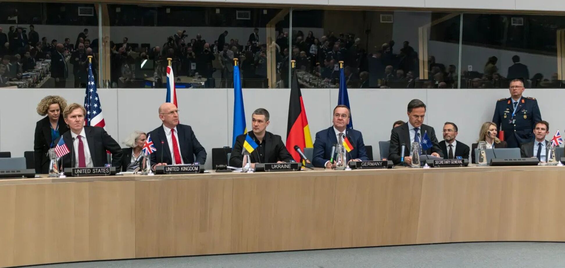 Партнери анонсували майже $38 млрд оборонної допомоги: Федоров підбив підсумки 'Рамштайну'. Відео