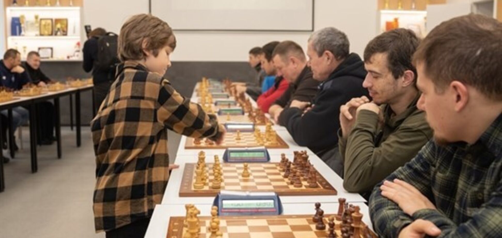 Шахматный турнир 'Ход Победы': как ветераны в Днепре восстанавливаются через интеллектуальный спорт