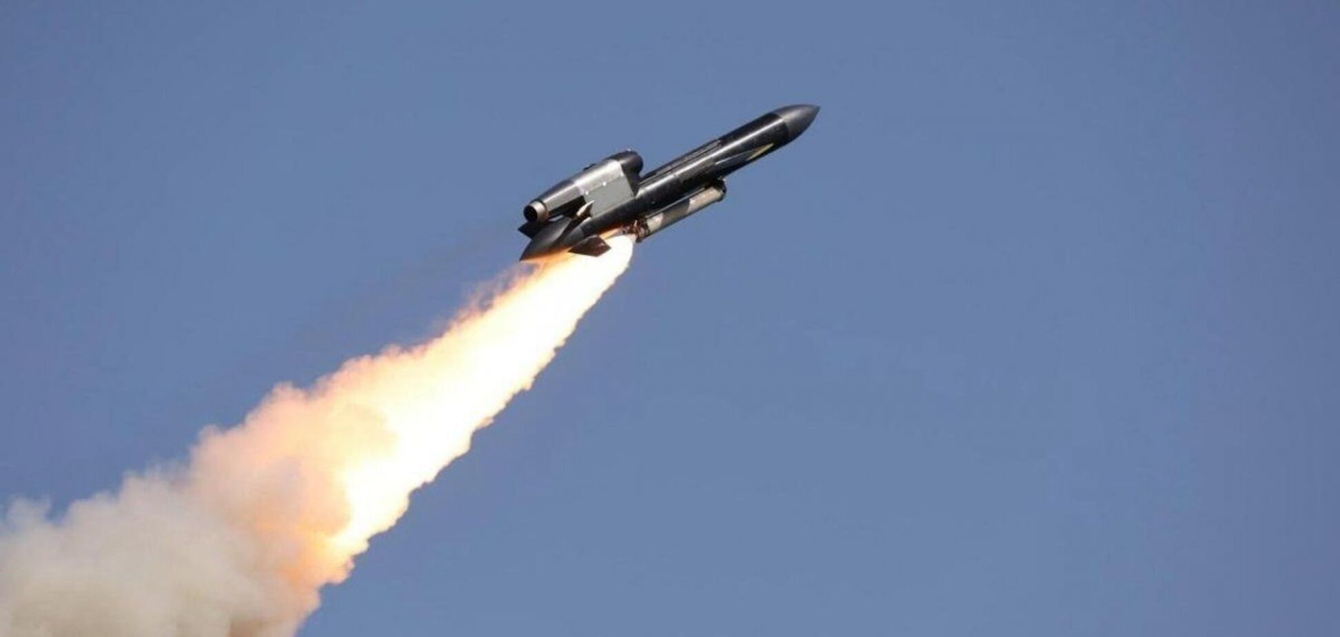 Ракети отримали важливе оновлення: експерти вказали на нюанс з ударом 'Фламінго' по арсеналу ГРАУ під Котлубанню