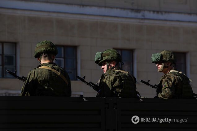 Оккупанты случайно разоблачили свои ключевые военные базы под Мариуполем. Карта