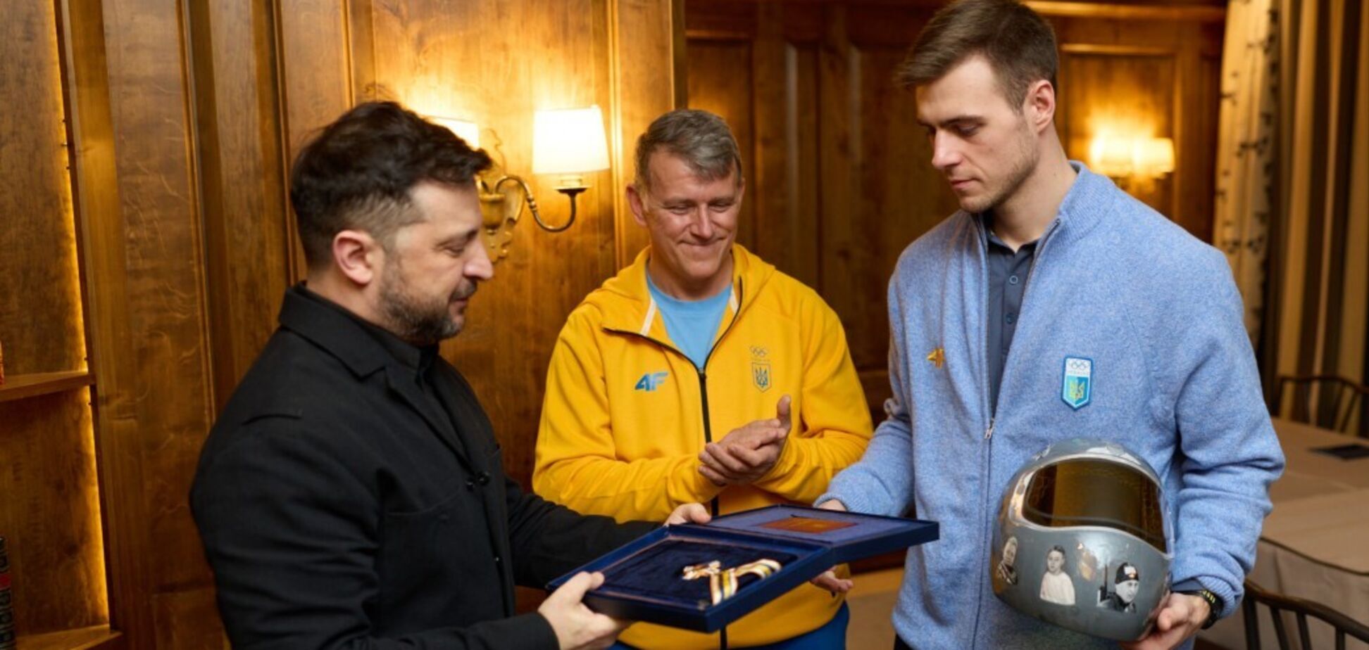 'Память – это не нарушение': Зеленский встретился с Гераскевичем и вручил Орден свободы. Фото и видео