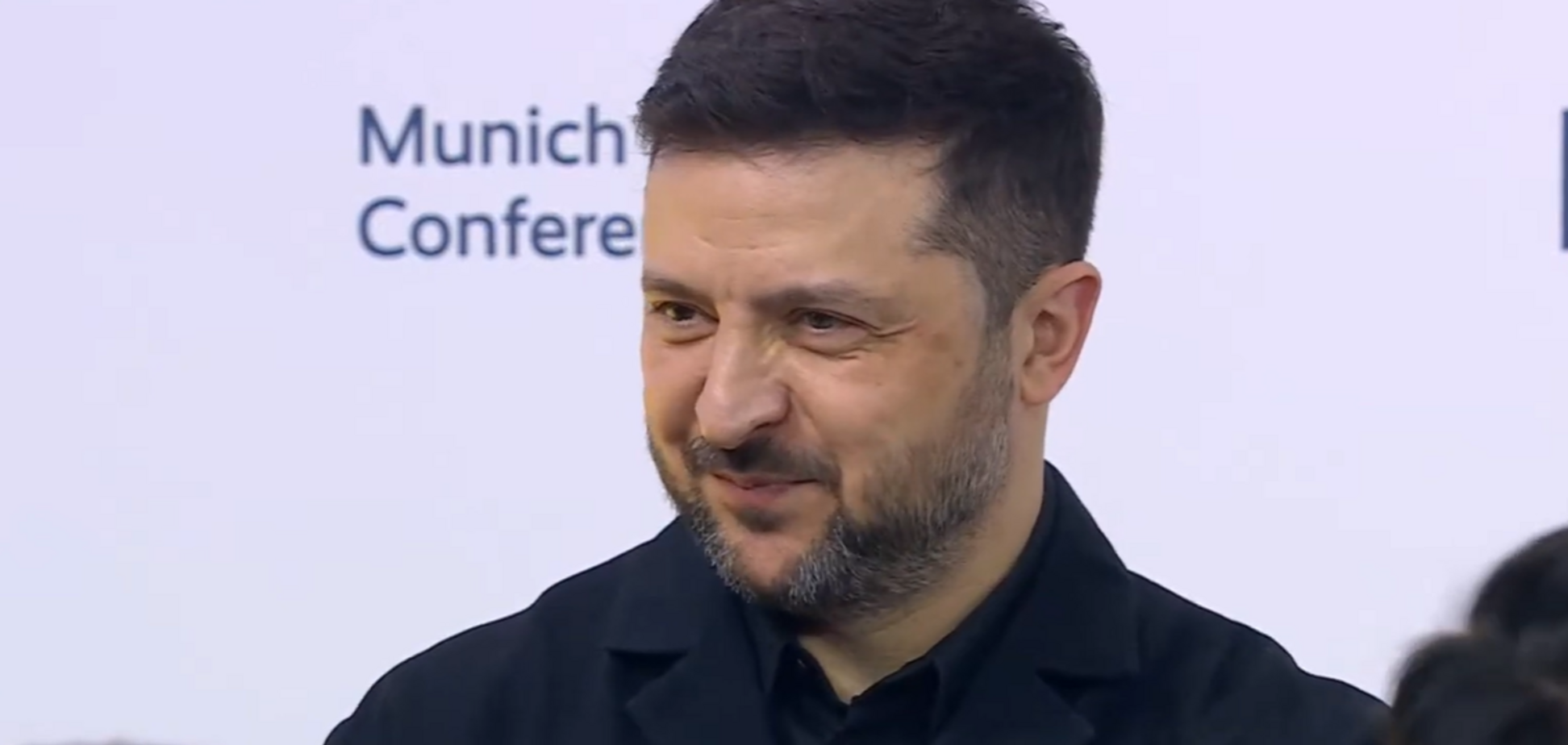 'Война может быть завершена с достоинством': Зеленский заявил, что Украина готова к соглашению, которое принесет реальный мир