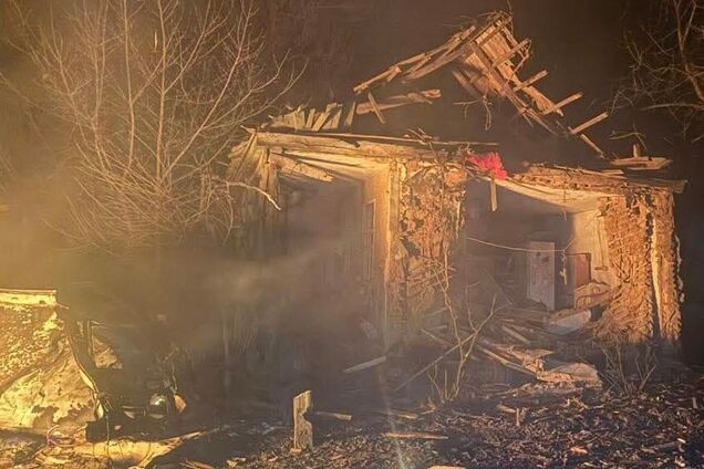 Ворог атакував Словʼянськ дронами: пошкоджені десятки будинків, поранені мати з сином. Фото