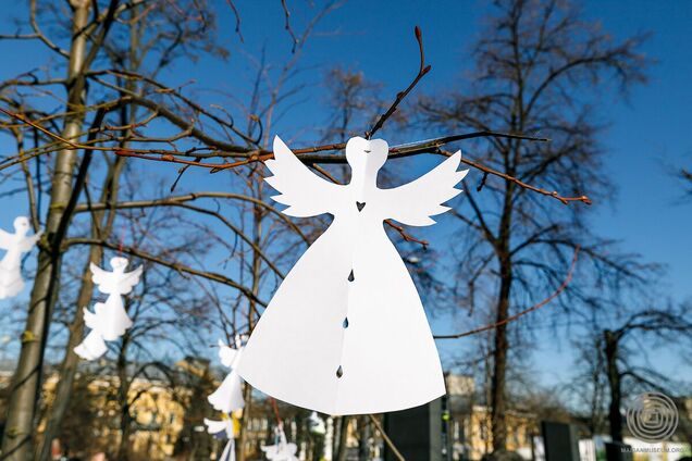 Без права на забвение: в Украине и мире состоится десятая 'тихая' акция 'Ангелы памяти'