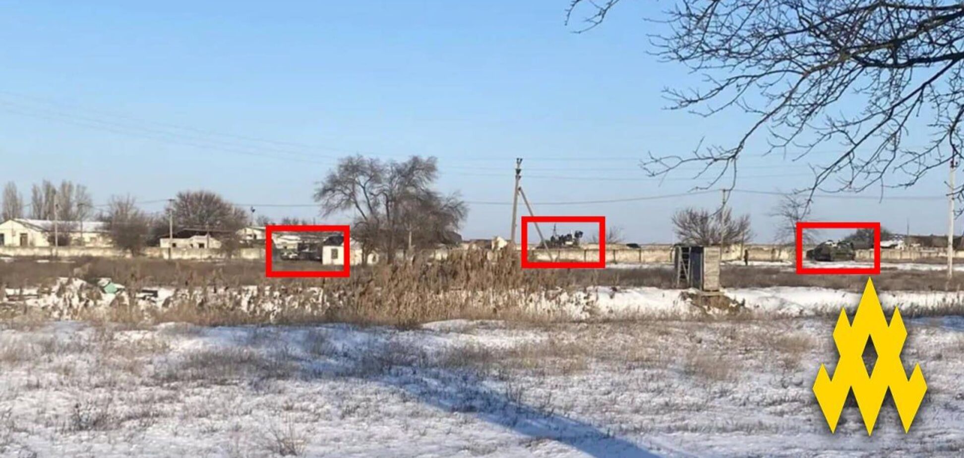 'Атеш' зафіксував активність окупантів на ремонтній базі під Джанкоєм. Фото