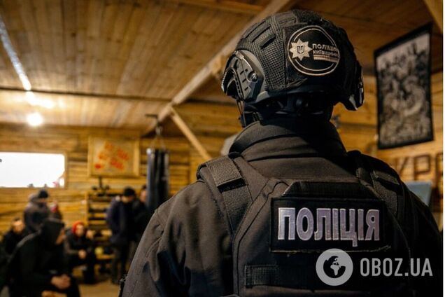 На Київщині викрили 'реабілітаційний центр', де в рабстві тримали майже 60 осіб. Фото та відео