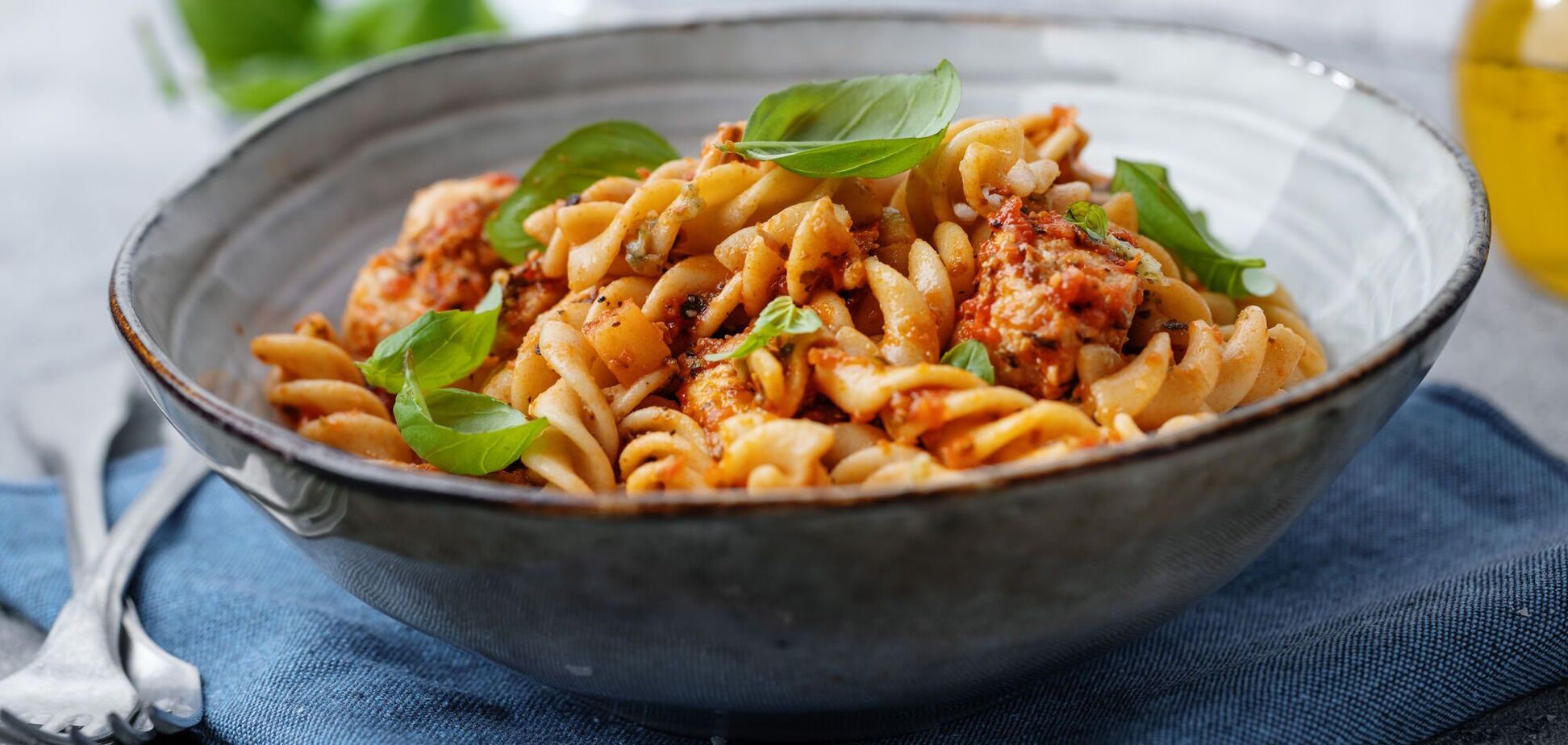 Как вкусно приготовить макароны с мясом на ужин: бюджетный рецепт