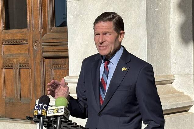 'Мы будем такими же стойкими, как украинцы': сенатор Блюменталь заявил, что Россия целенаправленно атакует американский бизнес в Украине