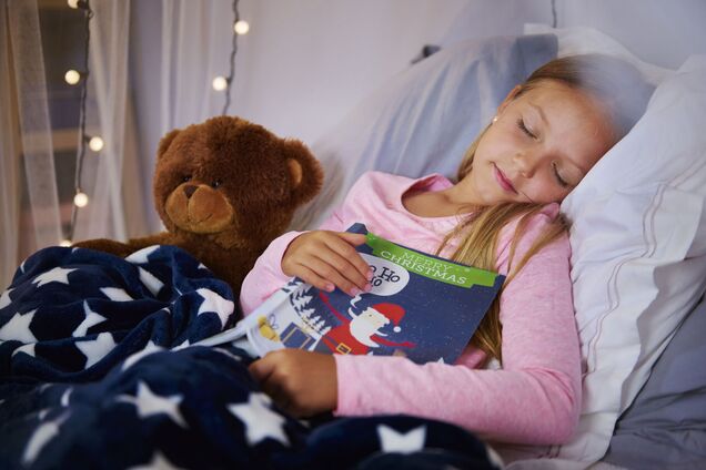 'В Австралии дети ложатся спать в 20:00, а с 3-4 лет нет дневного сна'. Родители устроили дискуссию из-за опыта украинки