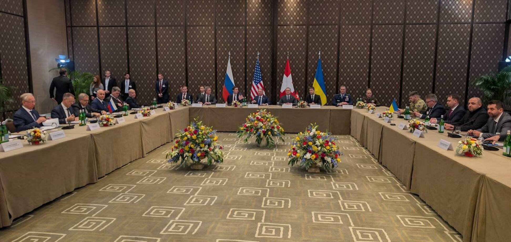 Політична частина переговорів щодо України 'зайшла в глухий кут' – медіа