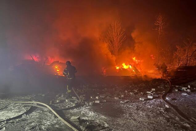 Россия ударила по критической инфраструктуре в Лозовой: возобновить подачу воды пока не удается. Фото