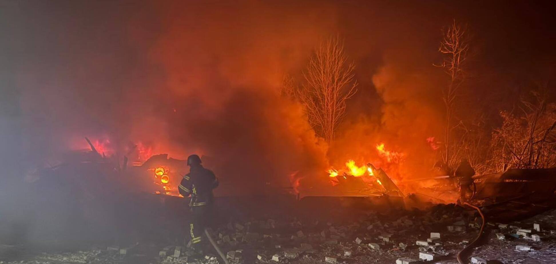 Россия ударила по критической инфраструктуре в Лозовой: возобновить подачу воды пока не удается. Фото