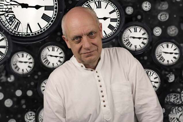 'Пророк долі', який нібито передбачив COVID-19 і смерть королеви, зробив тривожні прогнози на 2026 рік