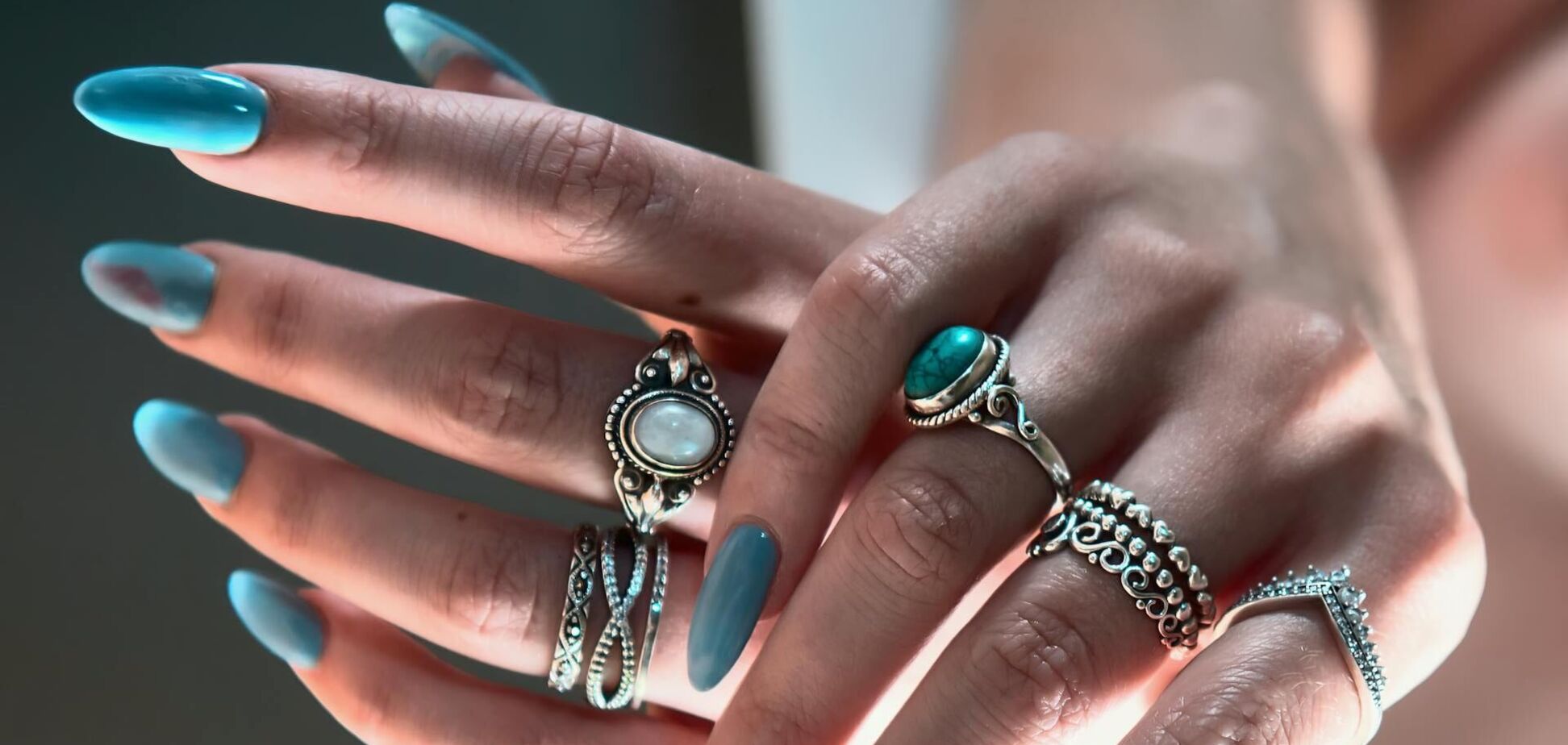 Вечная классика: какой маникюр подойдет на любое событие. Фото