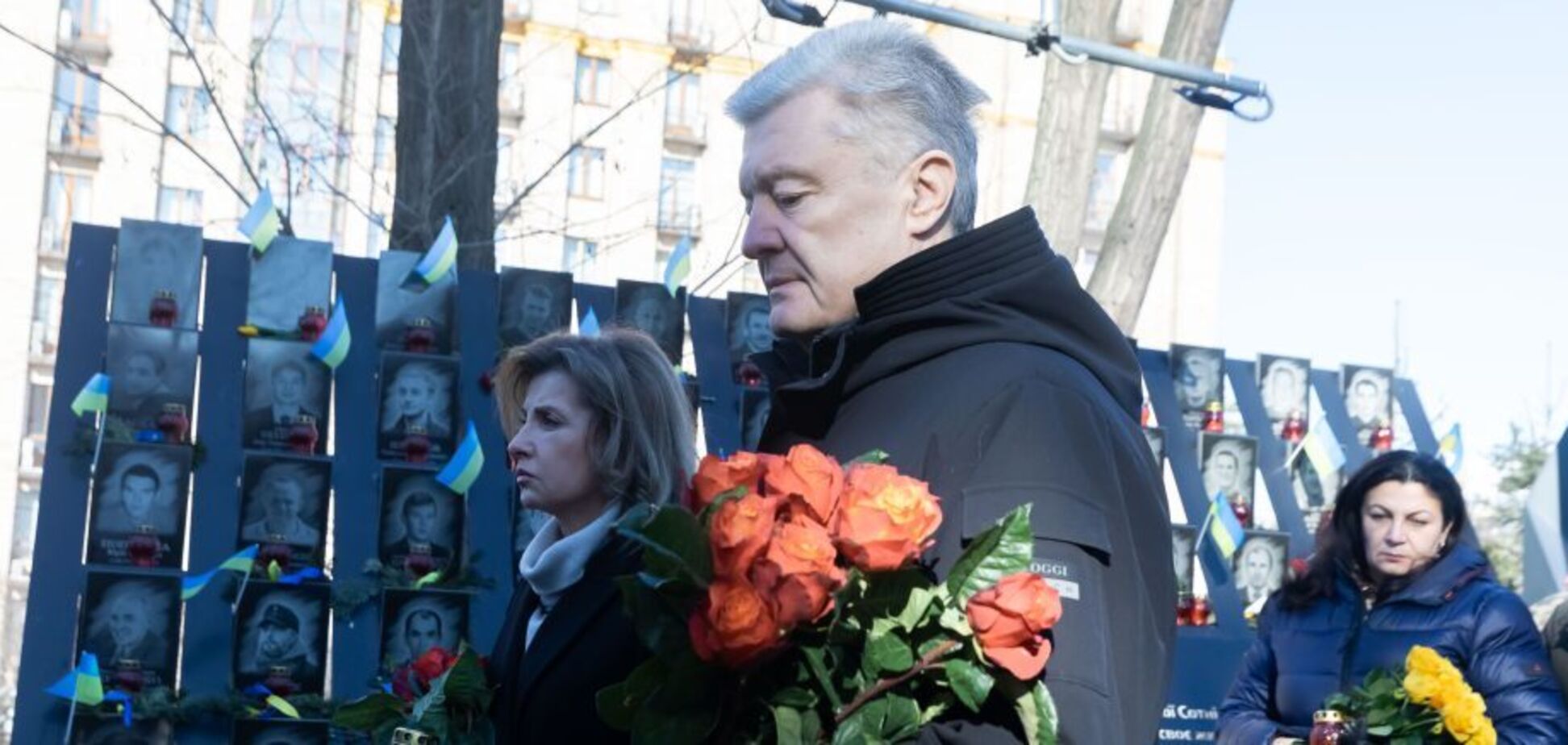 'Маємо зберегти Україну, щоб їхня жертва не була марною': Порошенко вшанував пам’ять Героїв Небесної Сотні