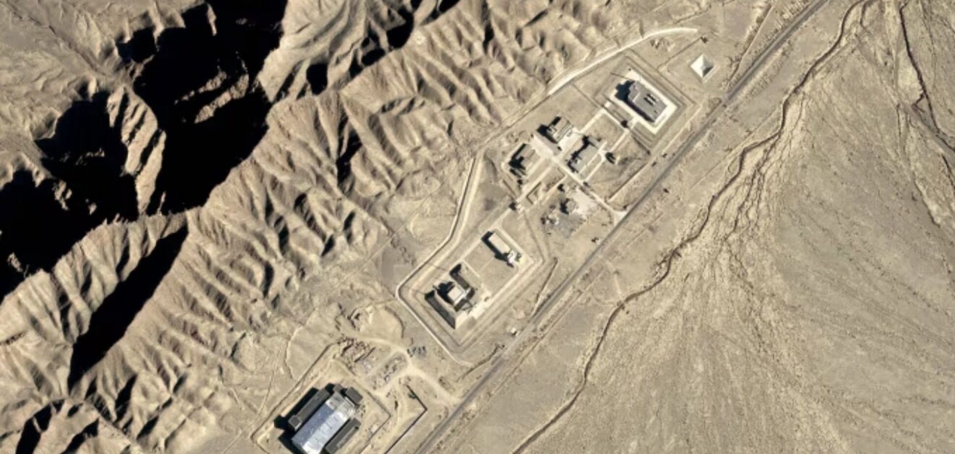 Китай может разрабатывать ядерное оружие нового поколения: что узнала разведка США