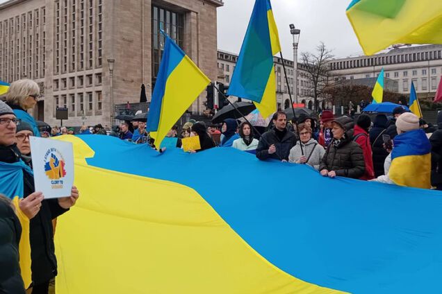 'Пам'ять зобов'язує': у Брюсселі пройшла акція до роковин повномасштабного вторгнення Росії в Україну. Фото