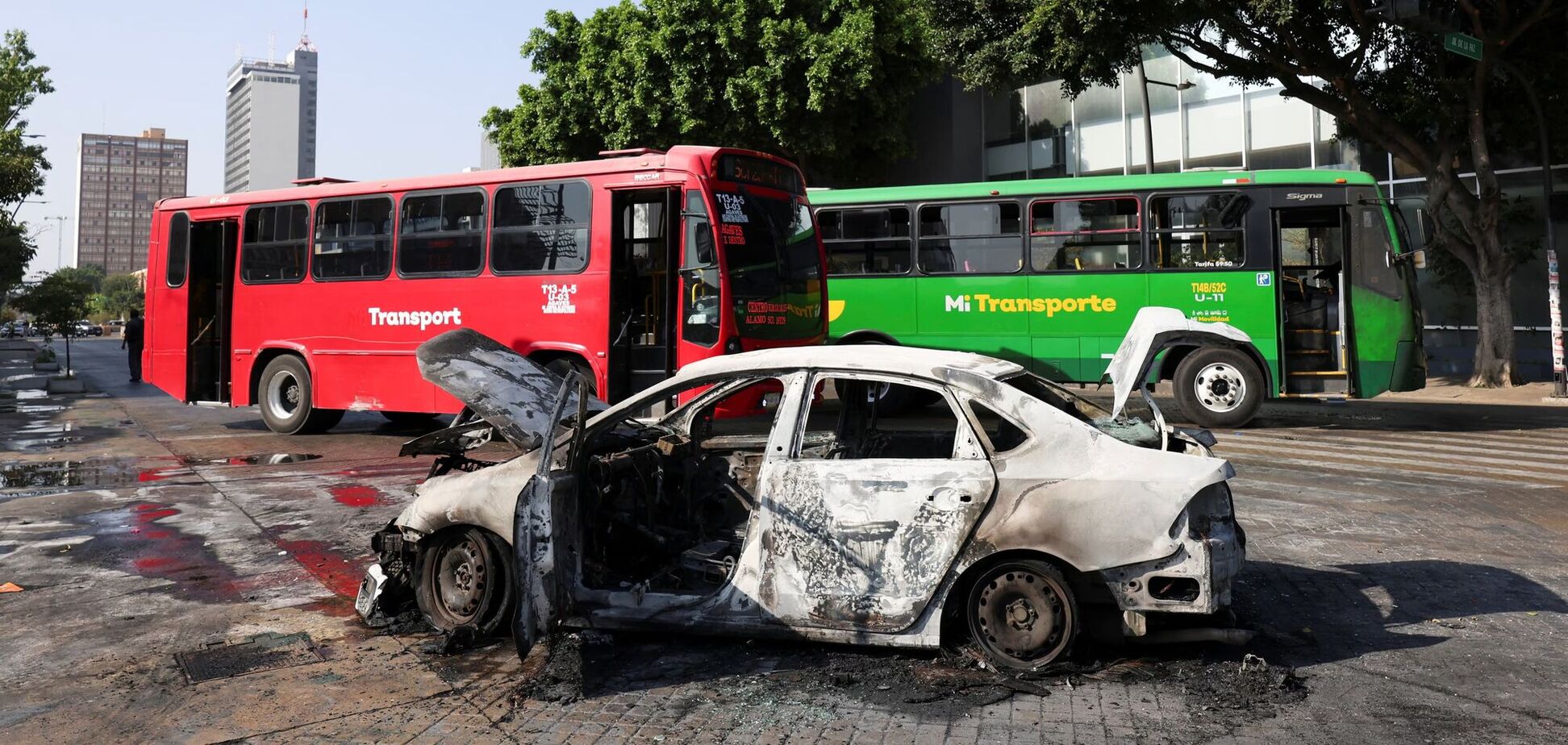 У Мексиці ліквідували лідера одного з найбільших нарокартелів: у країні спалахнули заворушення. Відео