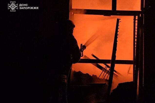 Росія вдарила по Запоріжжю: пошкоджено обʼєкт інфраструктури, є жертва