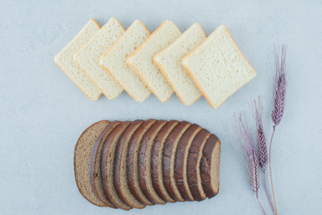 Чи варто купувати нарізаний хліб: приховані небезпеки