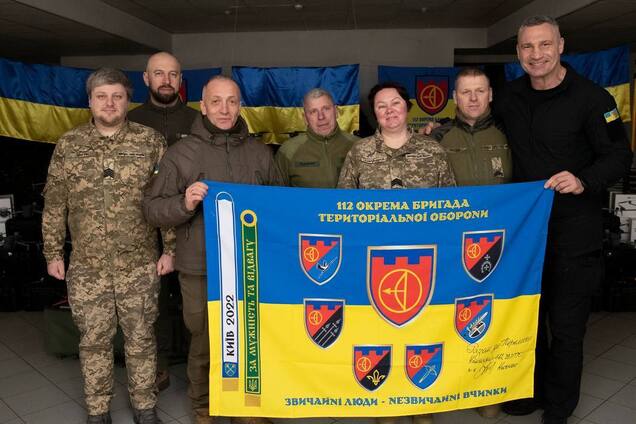 Бойцы 112-й бригады Теробороны Киева получили еще почти 2 тысячи дронов от столицы: Кличко показал фото