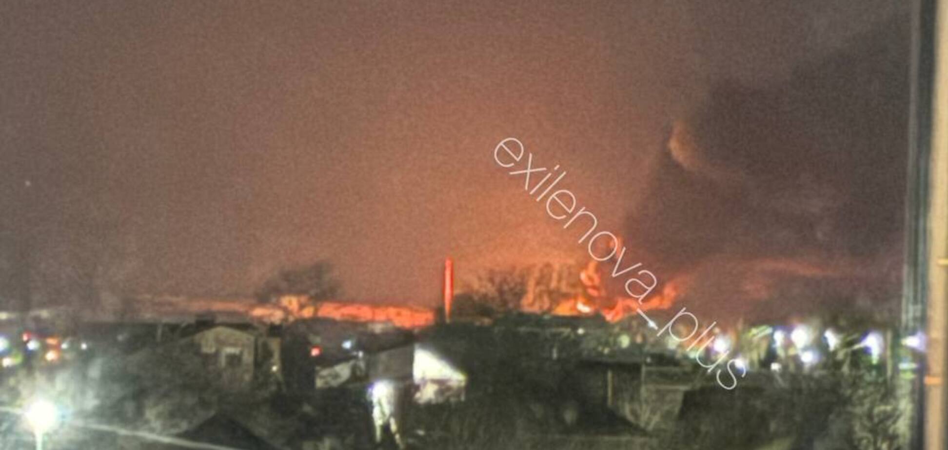 В Генштабе подтвердили поражение нефтебазы в Луганске и рассказали об ударах по другим логистическим объектам врага. Фото и видео