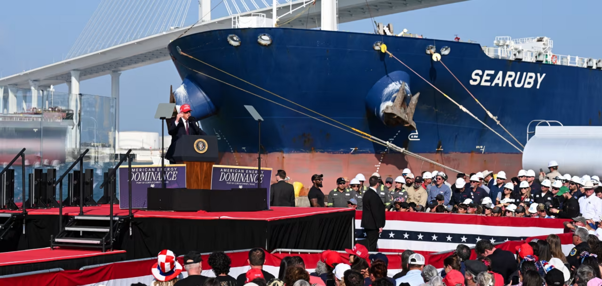 'Они чертовски мошенничали': Трамп высказался, будет ли снова баллотироваться в президенты. Видео