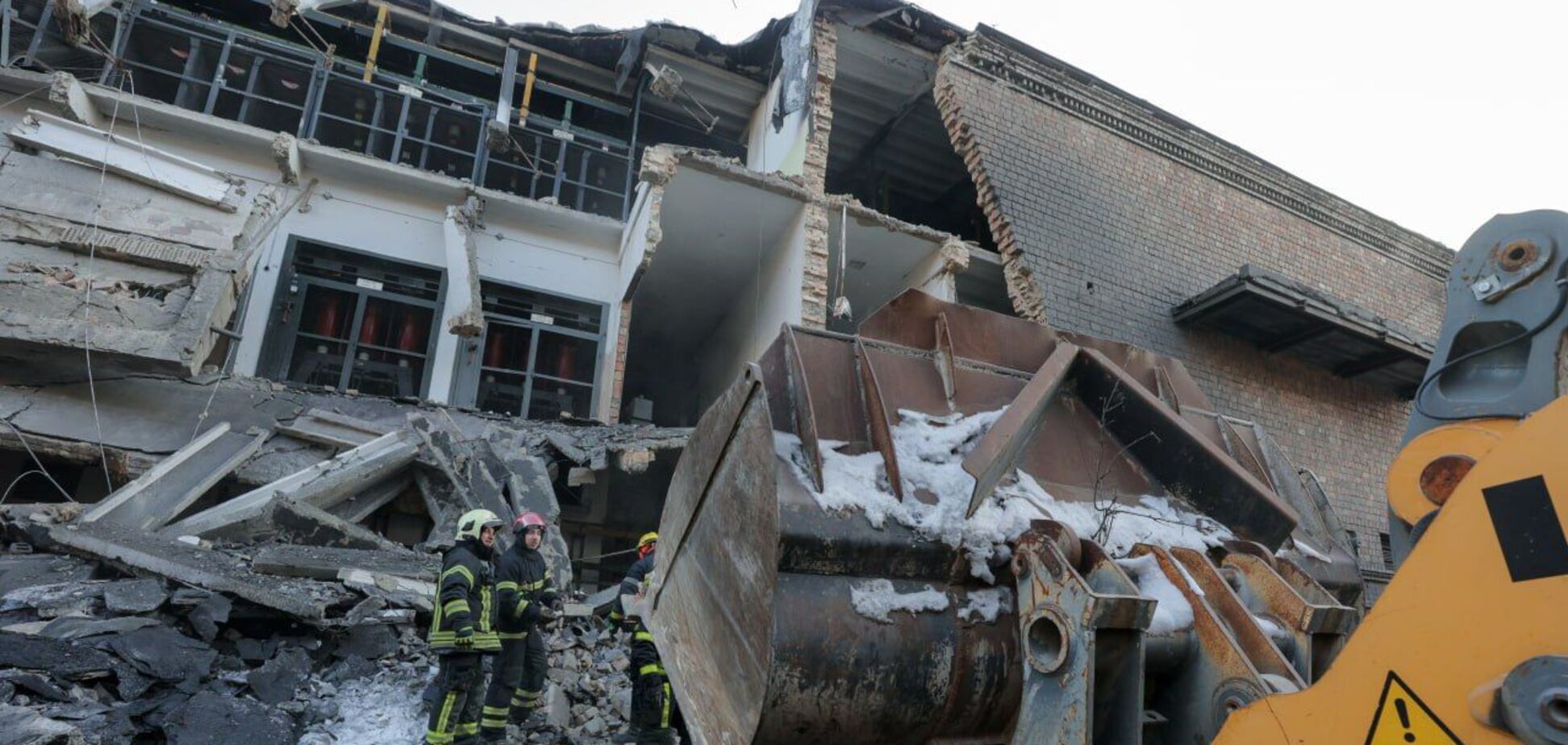 Дарницкая ТЭЦ в Киеве получила сильные повреждения и временно прекратила работу: что известно о сроках восстановления