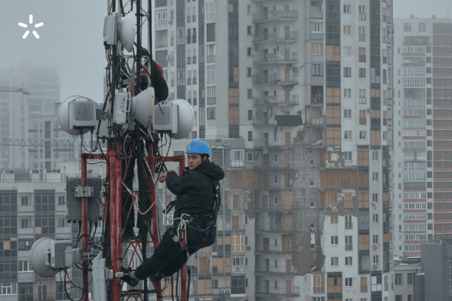 'Зв’язок – це люди': 'Київстар' презентував соціальний фотопроєкт Костянтина та Влади Ліберових