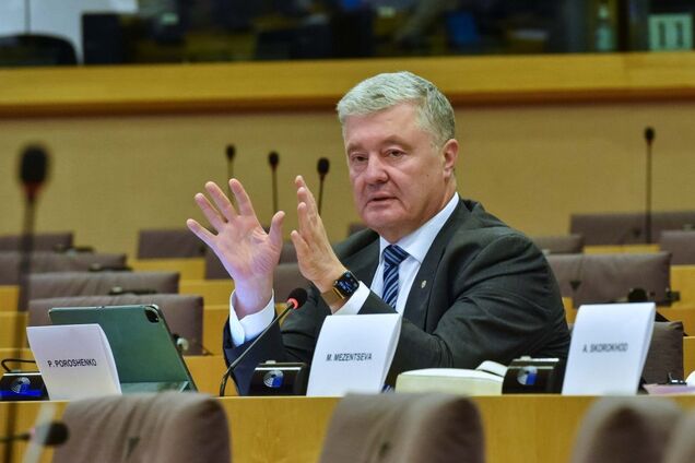 Перший транш можливий уже у квітні: Порошенко привітав рішення Ради ЄС затвердити механізм позики Україні 90 млрд євро
