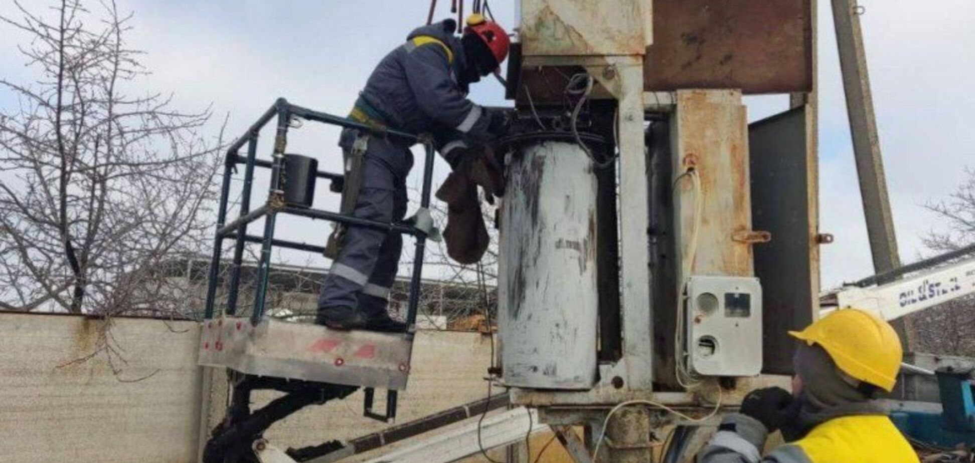 У січні повернули електрику 4,5 млн родин, які сиділи без світла через обстріли – ДТЕК