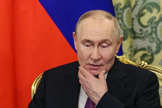 Рейтинг Путина падает седьмую неделю подряд: опрос раскрыл настроения в России