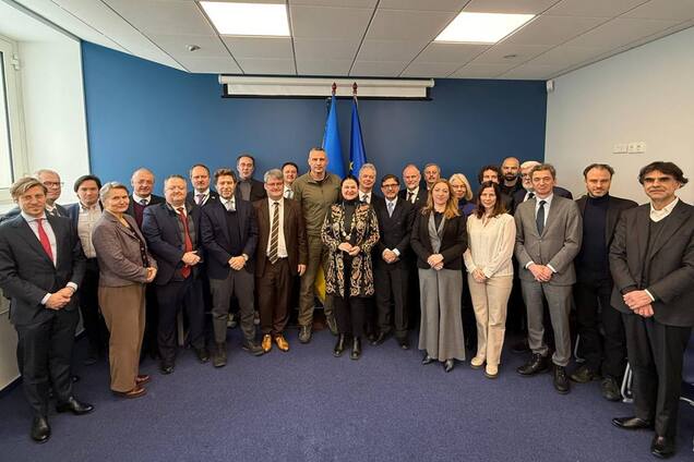 Кличко зустрівся в Києві з послами ЄС і розповів про необхідну допомогу. Фото