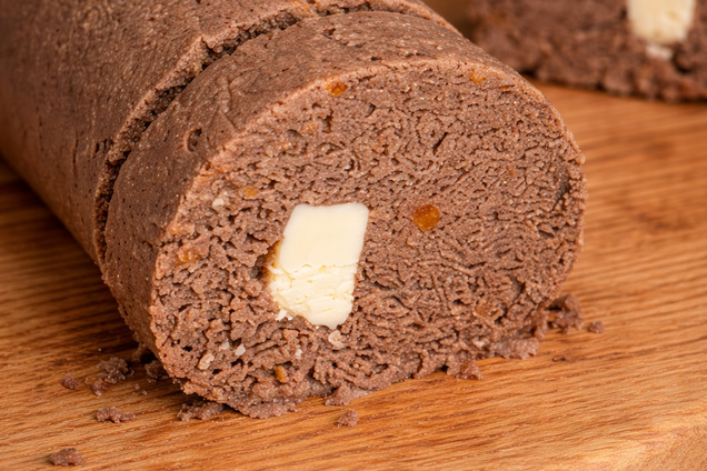 Домашній печінковий паштет з вершковим маслом: можна нарізати на шматочки