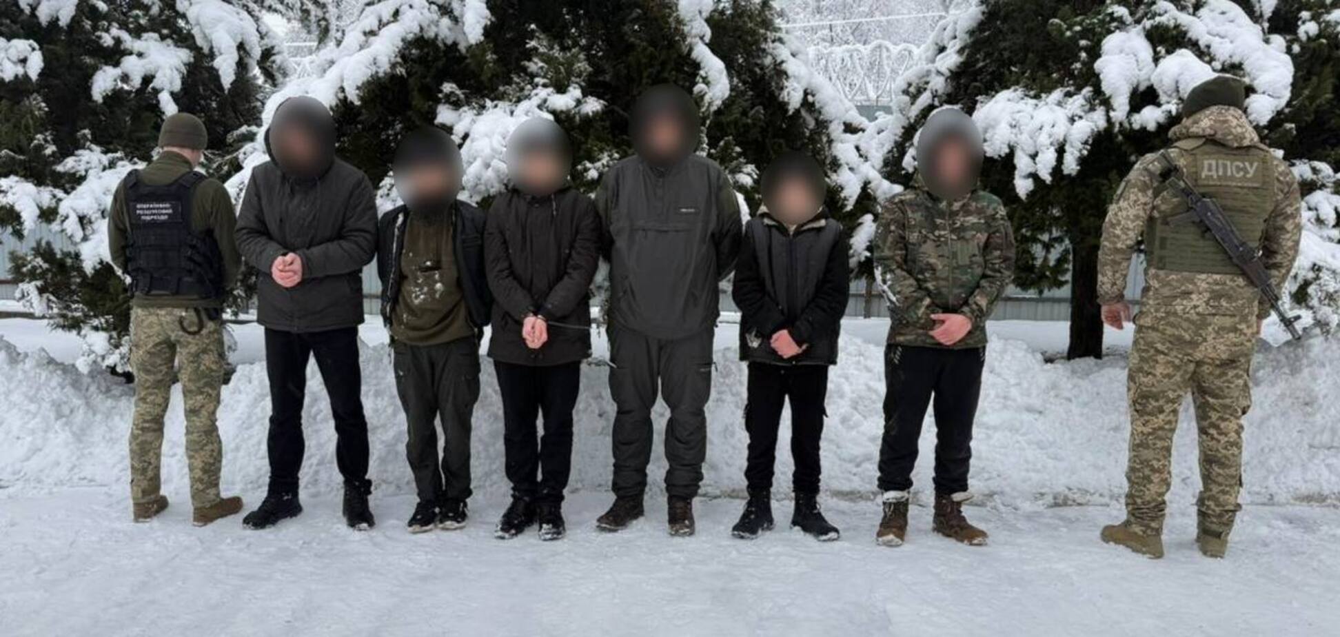 Схема на €45 тыс: в Украине сорвали попытку незаконного пересечения границы с Румынией группой мужчин. Фото