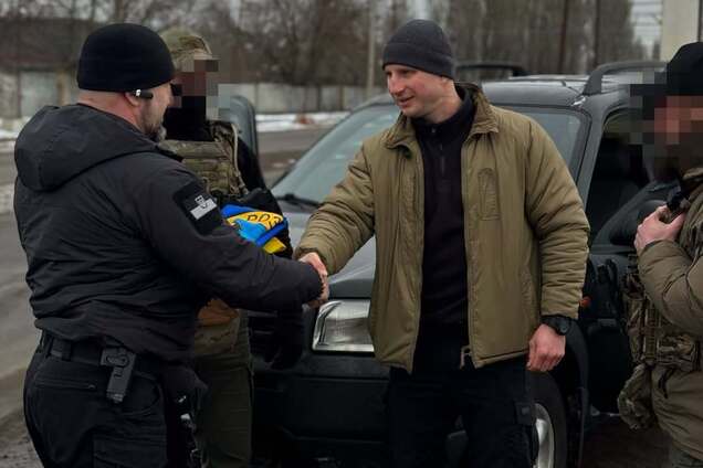 На Херсонщине российский дрон атаковал эвакуационное авто: есть погибший и раненые