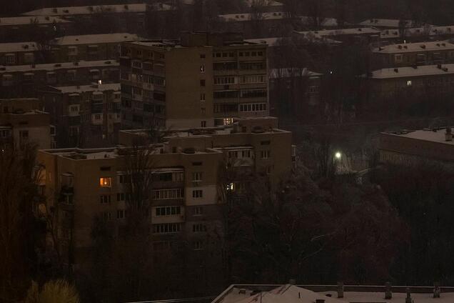 В российском Выборге взорвалась подстанция и пропал свет: что происходит. Фото и видео