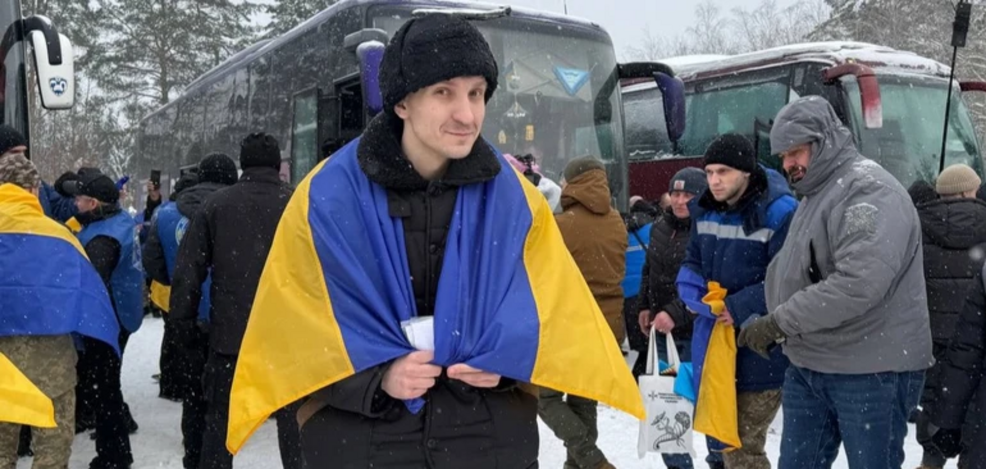 Из плена вернулся защитник Мариуполя Сергей Михайленко, которого РФ упекла на пожизненное в Сибирь. Фото