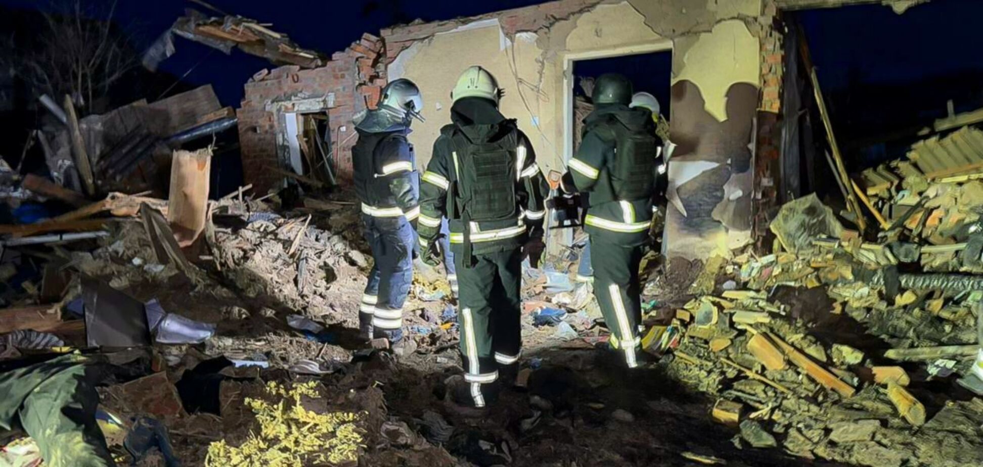 На Харьковщине в результате удара БПЛА погибли женщина с ребенком, есть пострадавшие. Фото